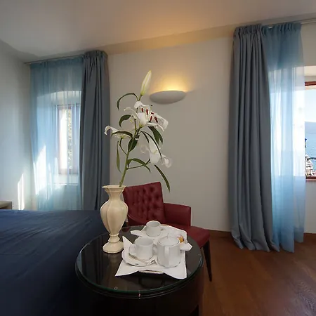 酒店 Baia D'oro - Adults Only 4*
