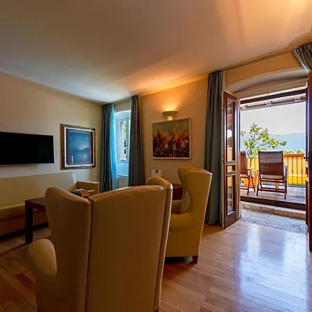 Hotell Baia D'oro - Adults Only Gargnano