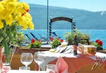 Baia D'oro - Adults Only Gargnano