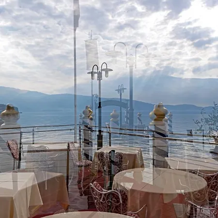 Baia D'oro - Adults Only 4* Gargnano